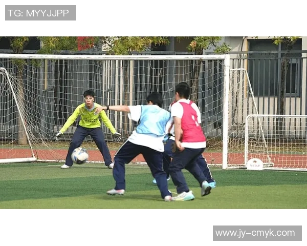 足球精彩瞬间回顾球场上的激情与梦想交织的美好时刻